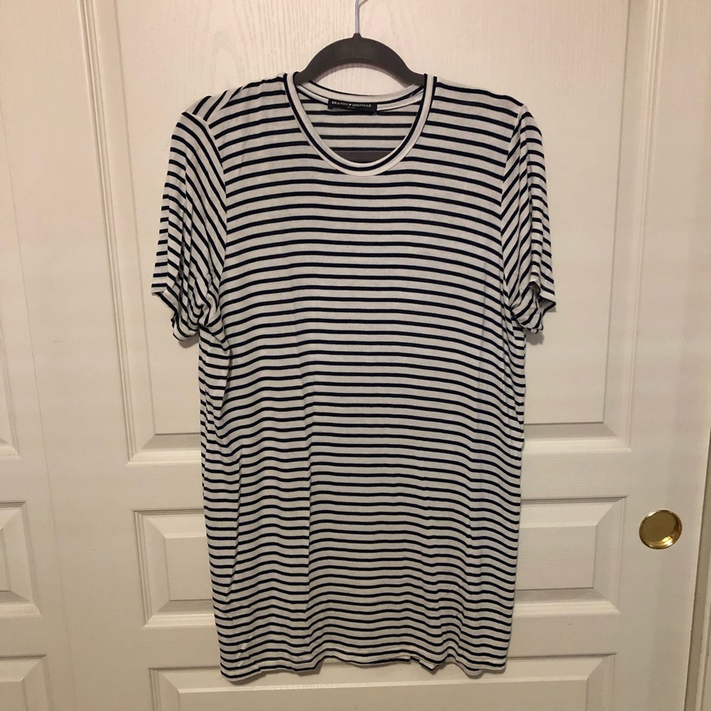 Brandy Melville T-Shirt Dress (Navy and White)